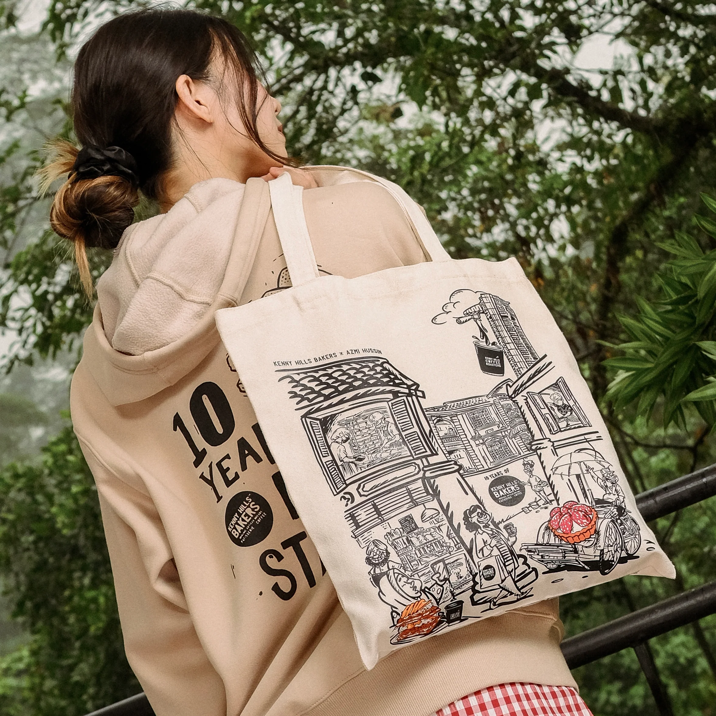 KHB x Azmi Hussin Tote - Image 4
